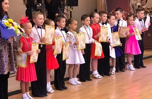 Международный турнир по спортивным танцам прошел в Одессе (ФОТО)