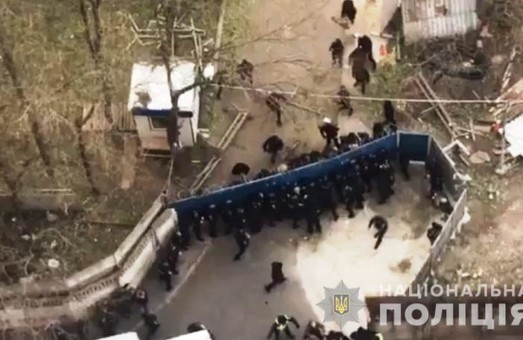 19 человек задержаны в Одессе после массовой драки на Гагаринском плато (ФОТО, ВИДЕО)