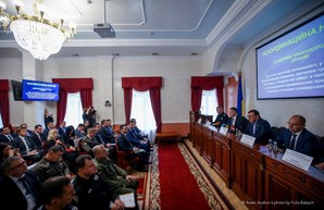 Арсен Аваков, Юрий Луценко и Сергей Князев собрались спасать Одессу от криминалитета