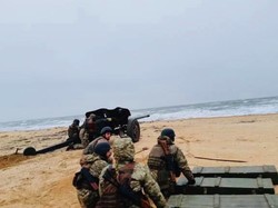 Оперативный резерв морской пехоты высадил десант (ФОТО)
