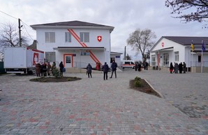Новая амбулатория и отделение экстренной медпомощи открылись в Маяках (ФОТО)