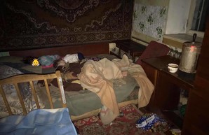Одесские патрульные спасли детей от пожара в притоне (ФОТО)