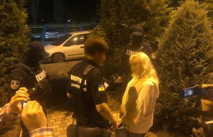 Прокуратура отправила под суд одесского таможенника за взятку в 600 долларов (ФОТО)