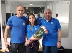 Чемпионкой Украины по боксу стала юная одесситка (ФОТО)