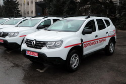 29 внедорожников закупили для сельских амбулаторий Одесской области (ФОТО)