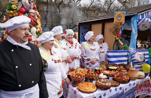 Одесская область отмечает юбилей масштабной ярмаркой с Порошенко в гостях