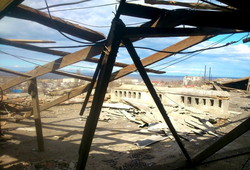 На Одессу и область обрушился ураган: сорванные крыши, пылевая буря, поваленные бигборды и деревья (ФОТО)
