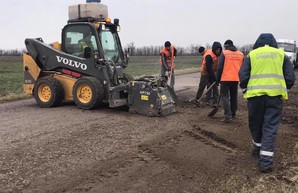 В Одесской области начался ремонт дороги от молдавской границы до Березовки (ФОТО)