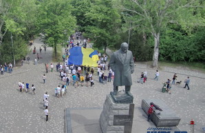 В Одессе читали стихи Шевченко на разных языках (ВИДЕО)