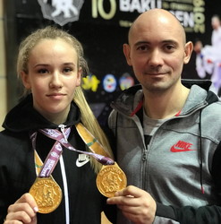 Одесситка завоевала две золотые медали на крупном турнире по каратэ (ФОТО)