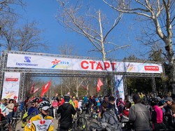В Одессе стартовала "сотка" велосипедистов и бегунов (ФОТО)