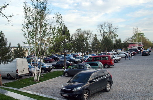 В Одессе повысят плату за парковку, а «автохамов» будут штрафовать