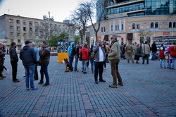 В Одессе на Греческой площади прошел совместный молебен в память о погибших пять лет назад одесситах (ФОТО)