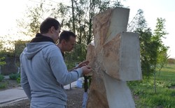 В райцентре Одесской области устанавливают памятник погибшим в АТО (ФОТО)