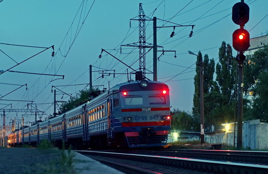 Одесская железная дорога в прошлом году перевезла более 10,5 миллионов пассажиров в пригородном сообщении