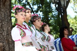 В Горсаду прошёл фестиваль «Зрима пісня України»