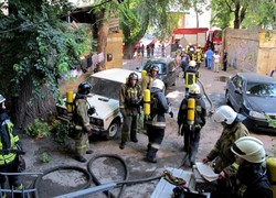 На Молдаванке загорелся четырёхэтажный жилой дом