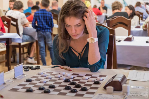 Одесская шашистка выиграла этап Кубка мира