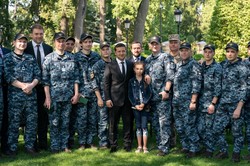 Освобождённых украинских моряков обещали обеспечить собственным жильём в Одессе