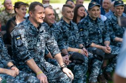 Освобождённых украинских моряков обещали обеспечить собственным жильём в Одессе