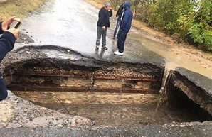 Стала известна причина обвала бетонного моста в Болградском районе