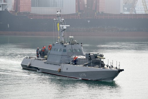 В Одессу для испытаний прибыл бронированный катер ВМС Украины