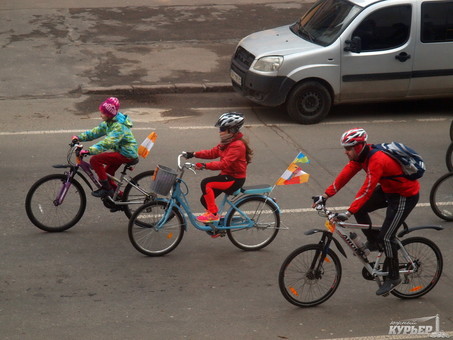 От Дюка до Таирова: одесские велосипедисты опробуют маршрут будущей велополосы