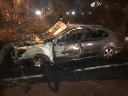Неизвестный сжёг автомобиль главы Одесской таможни (ФОТО, ВИДЕО)