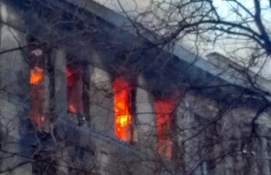 По факту пожара в одесском колледже начато судебное расследование