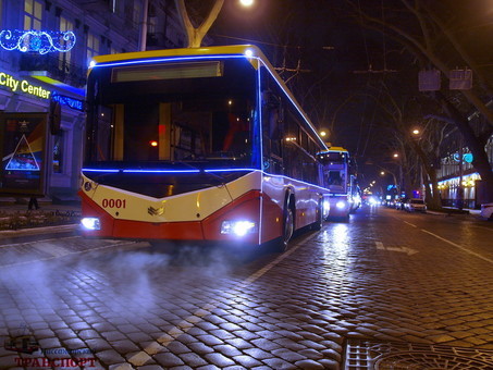 Одесский общественный транспорт в Новый год будет работать всю ночь