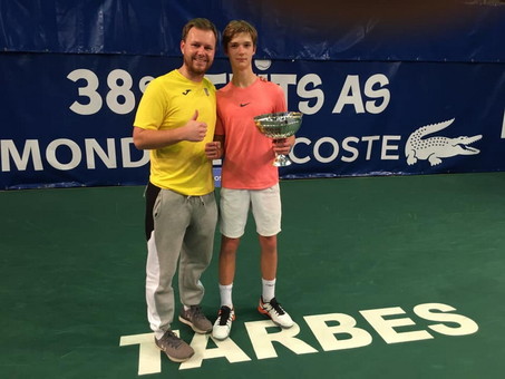 Теннисист из Черноморска стал победителем престижного международного турнира