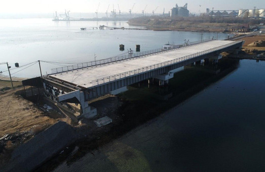 Строительство моста через Сухой лиман задерживается: Черноморск переложил ответственность на государство