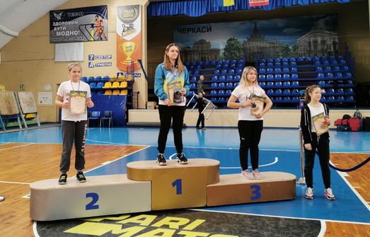 Одесская школьница победила на чемпионате Украины по стрельбе из лука