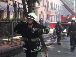 Сильный пожар в центре Одессы