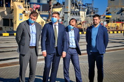 Что делал в Одессе Зеленский: аэропорт, мост, детсад, кандидаты и новый причал в порту (ФОТО, ВИДЕО)