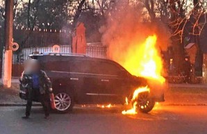 Спасатель из Днепропетровщины поджигал машины в Одессе на заказ